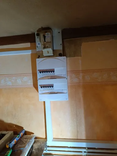 Mise en sécurité d'un tableau au TREPORT, Amiens, FLO ELEC